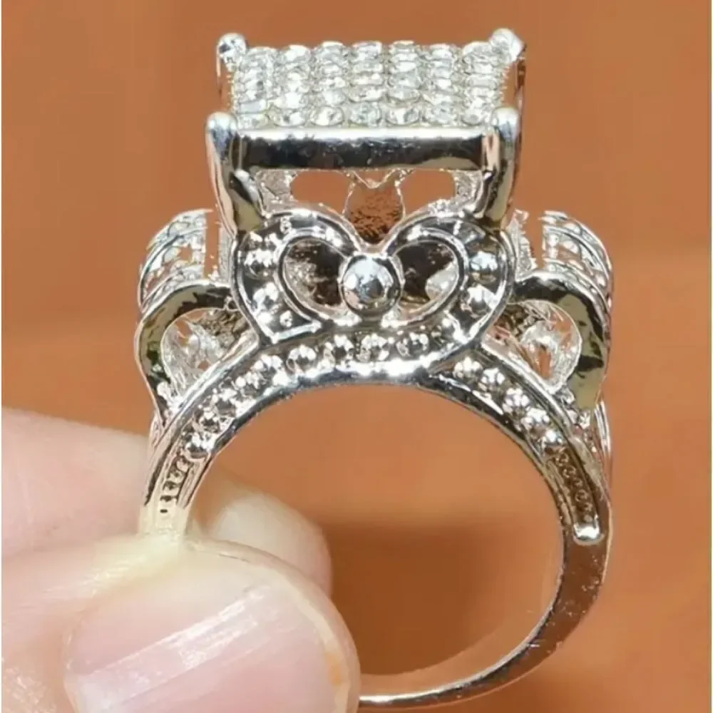 Unisex diamond Wedding ring sz 9